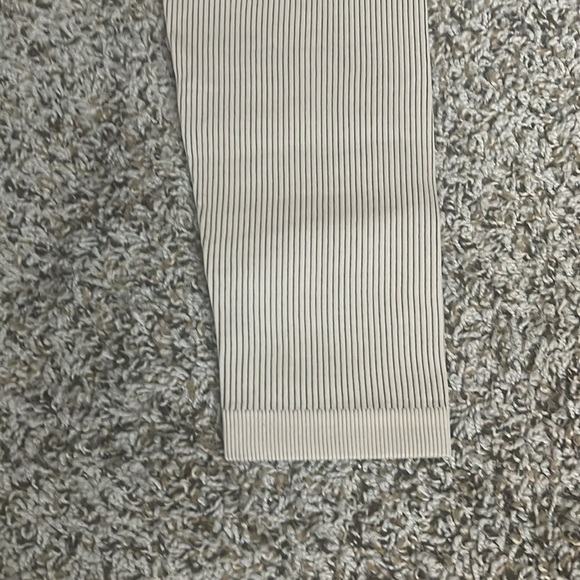 Calvin Klein Performance Ribbed Leggings size Medium - Picture 13 of 13